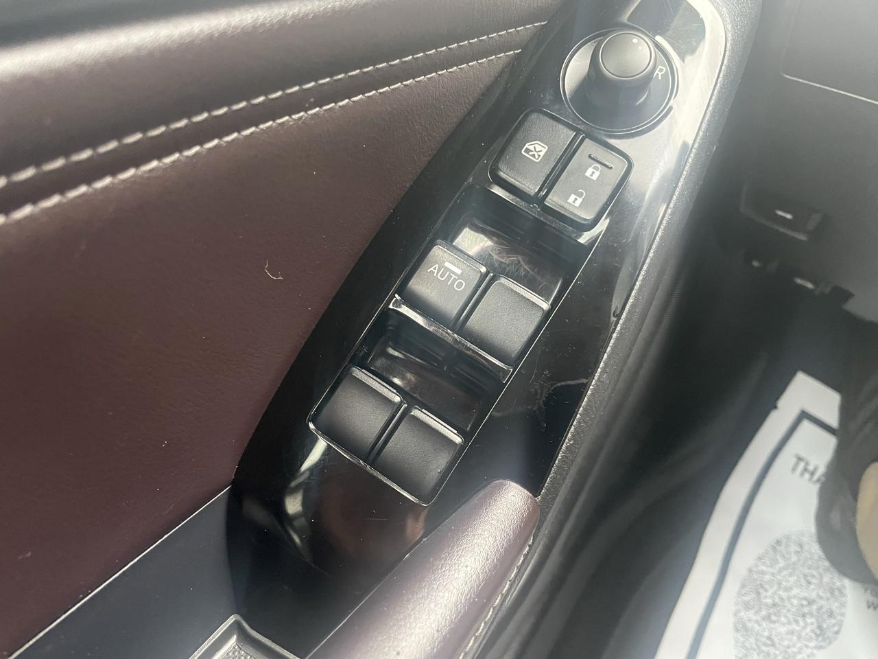 Mazda Mazda3 4-Door Touring Auto 2017