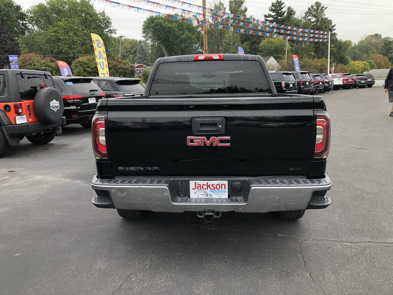 GMC Sierra photo 4