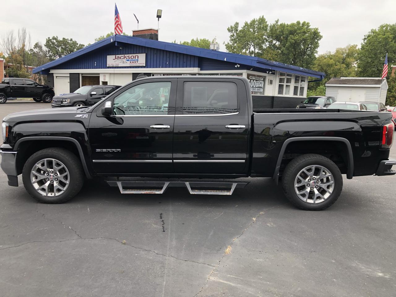GMC Sierra photo 7