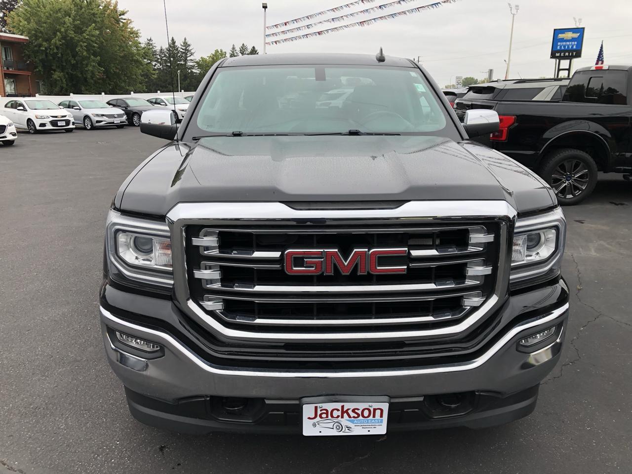GMC Sierra photo 10