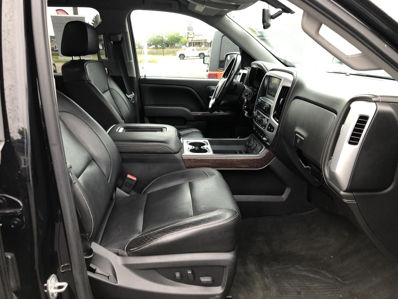 GMC Sierra photo 11