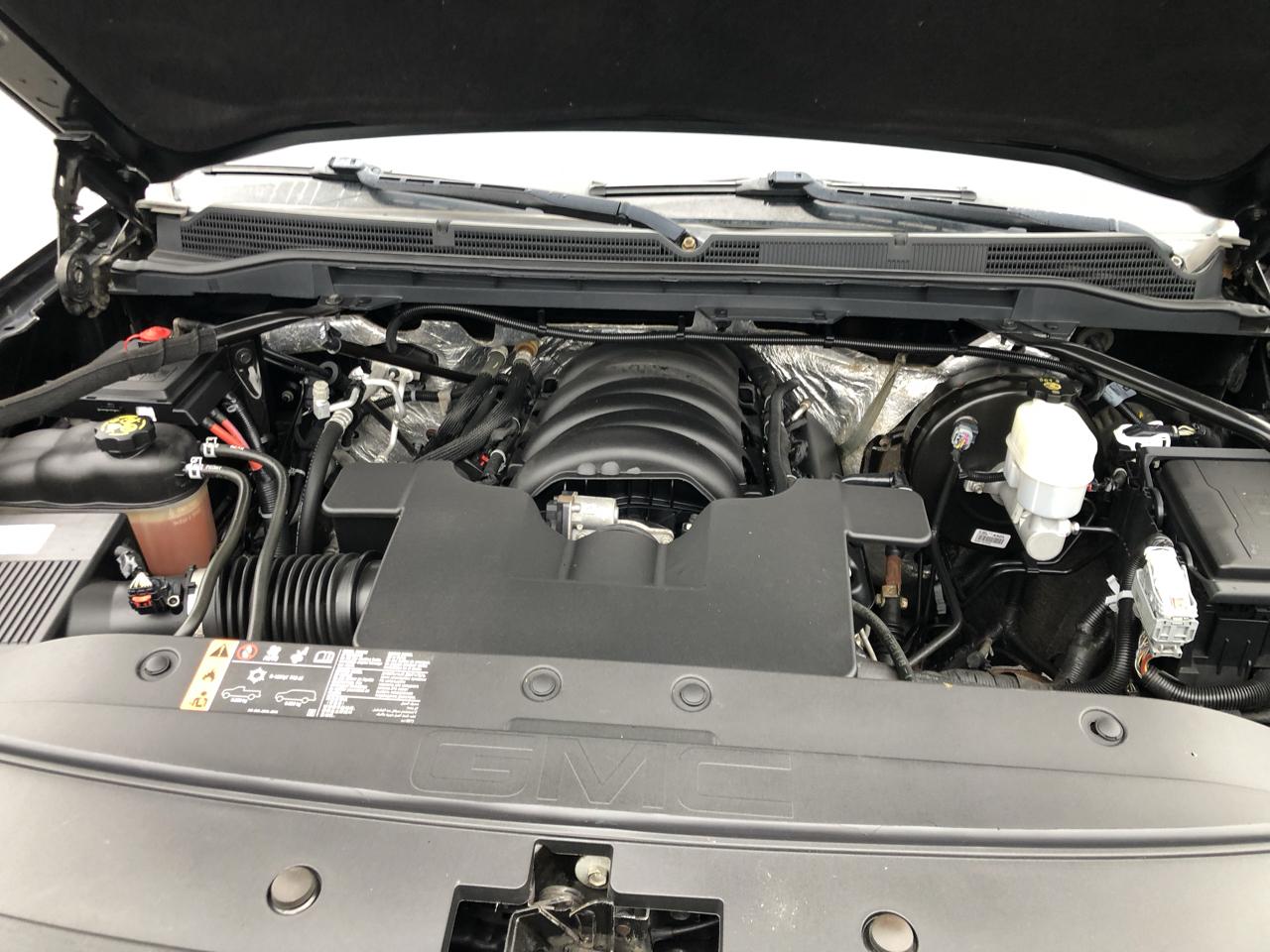 GMC Sierra photo 18