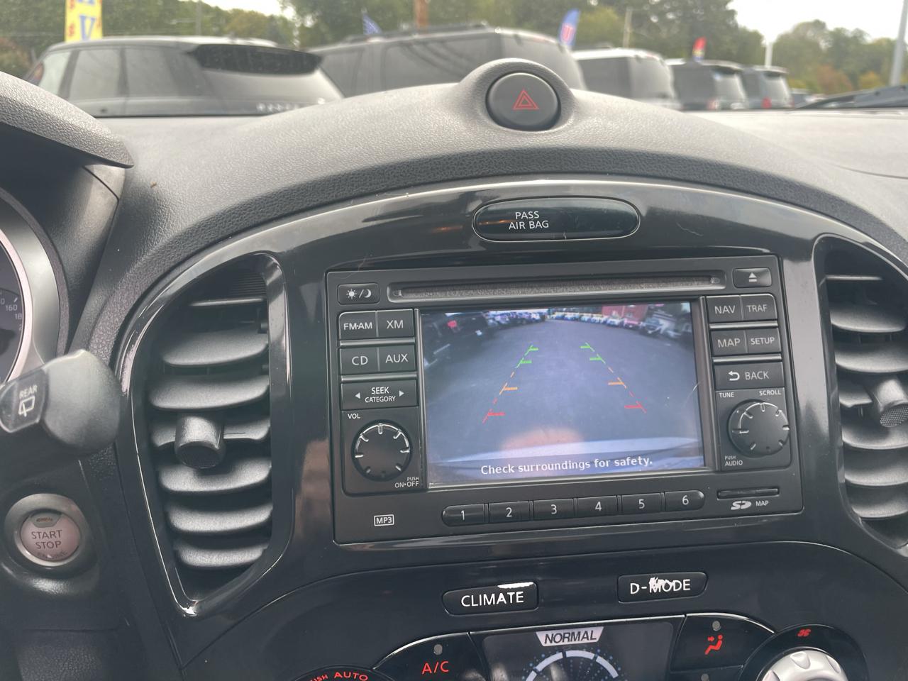 Nissan Juke 5dr Wgn CVT SL AWD 2012