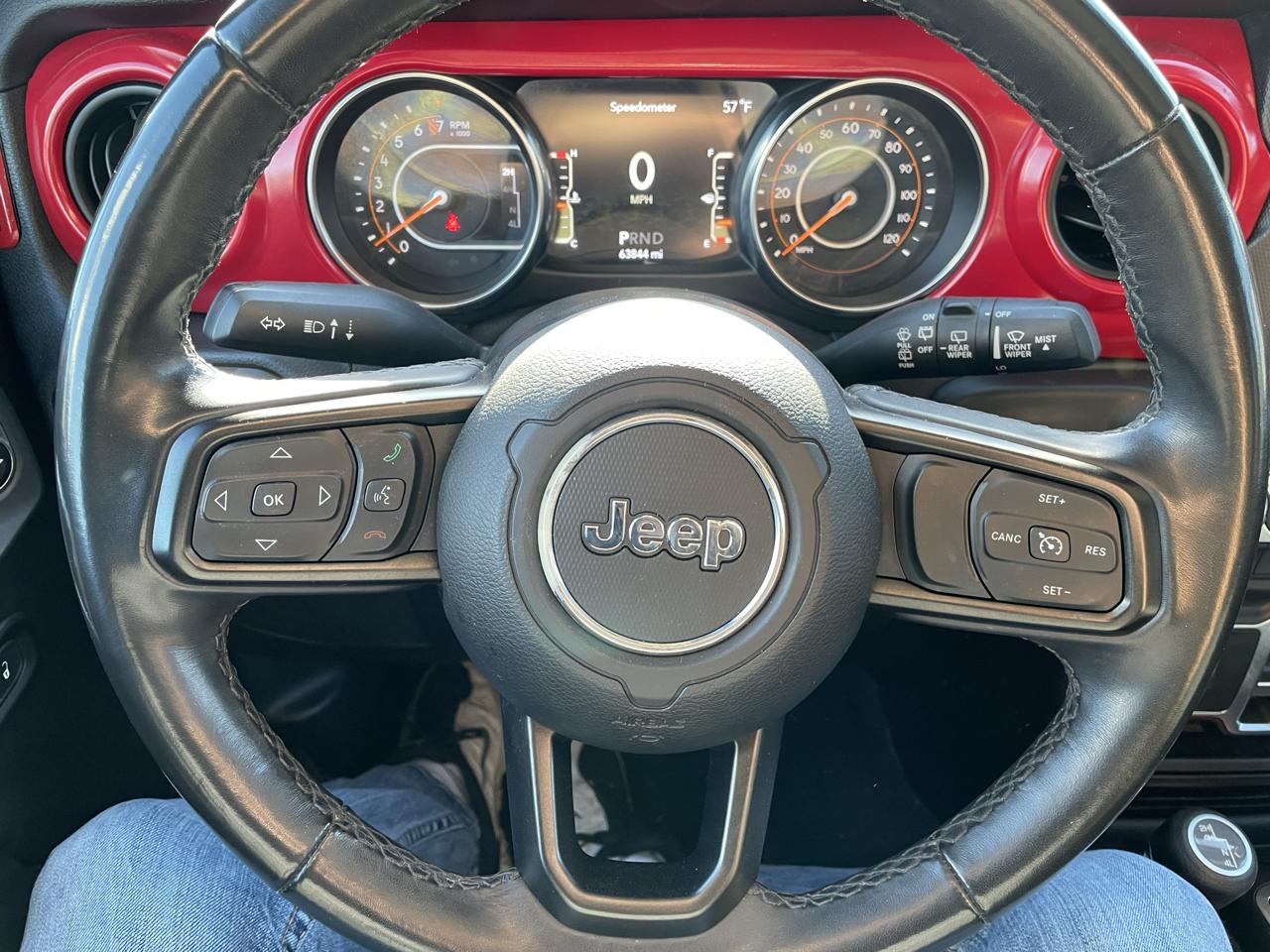Jeep Wrangler photo 12