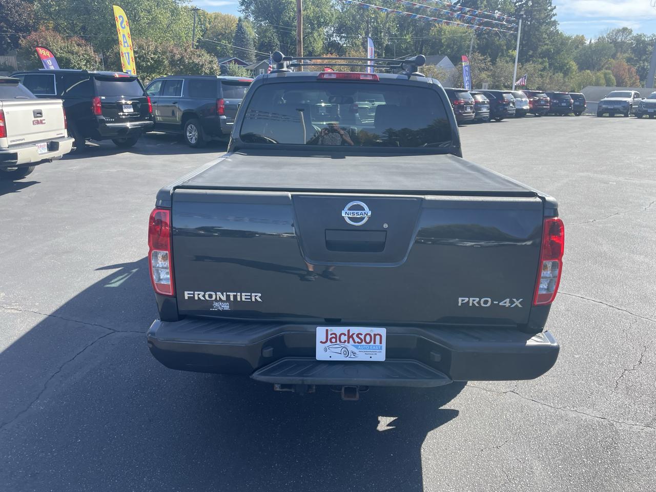 Nissan Frontier photo 4
