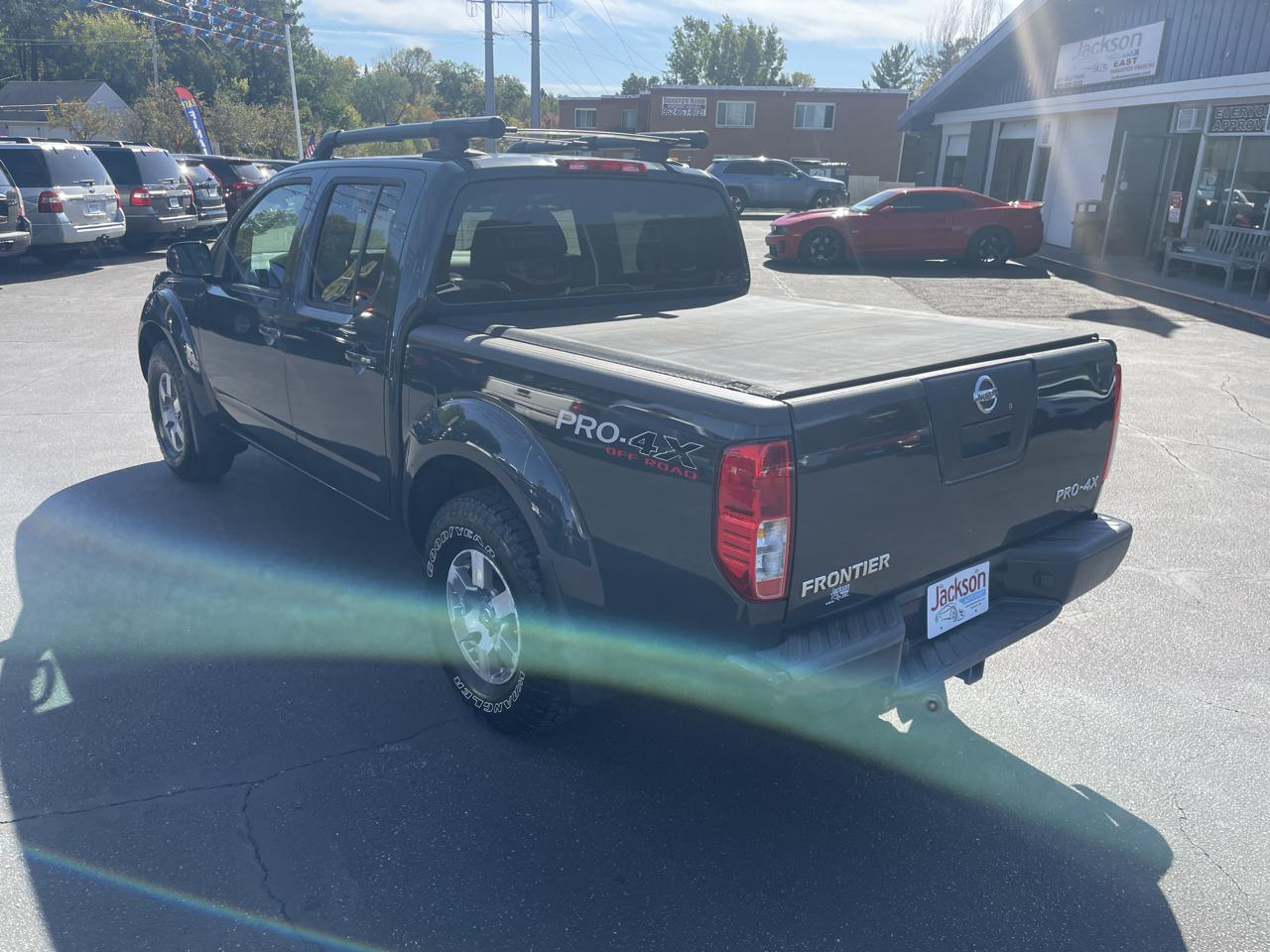 Nissan Frontier photo 5