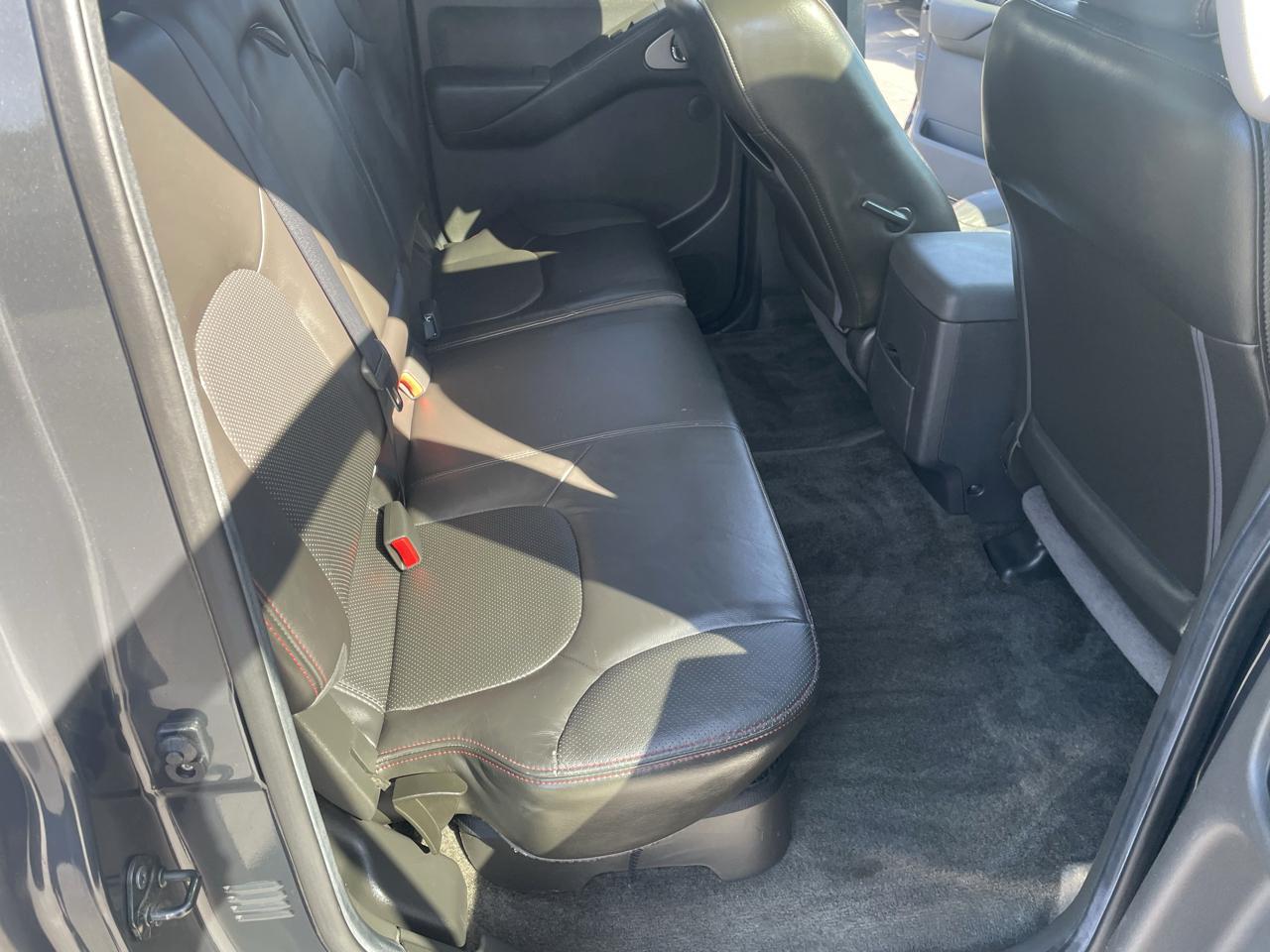 Nissan Frontier photo 11