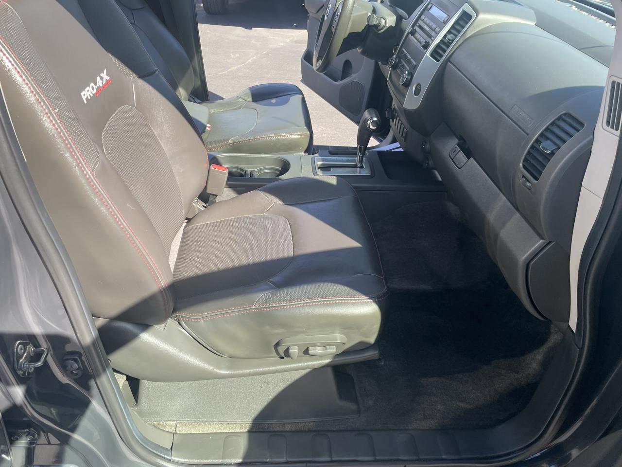 Nissan Frontier photo 12
