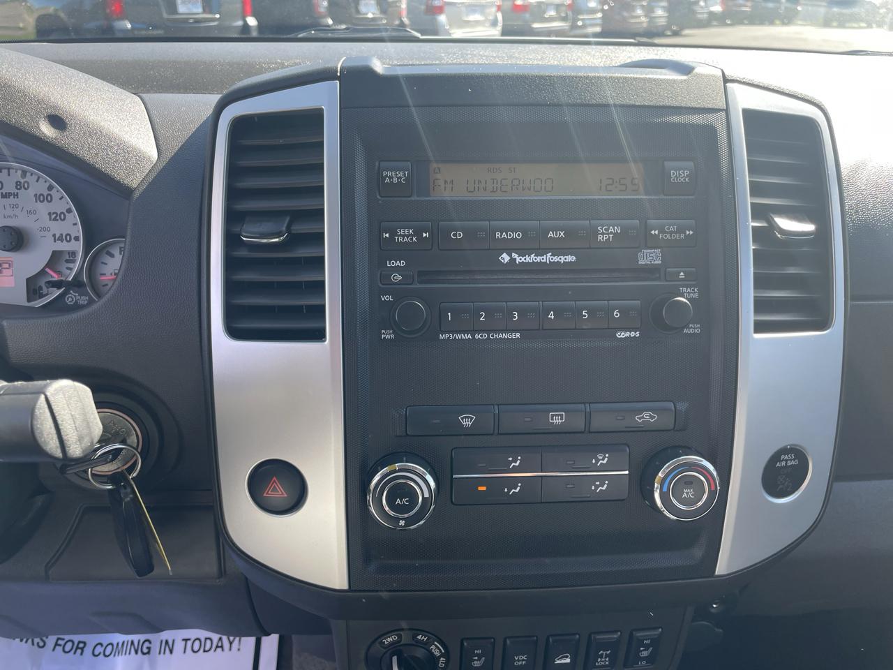 Nissan Frontier photo 15