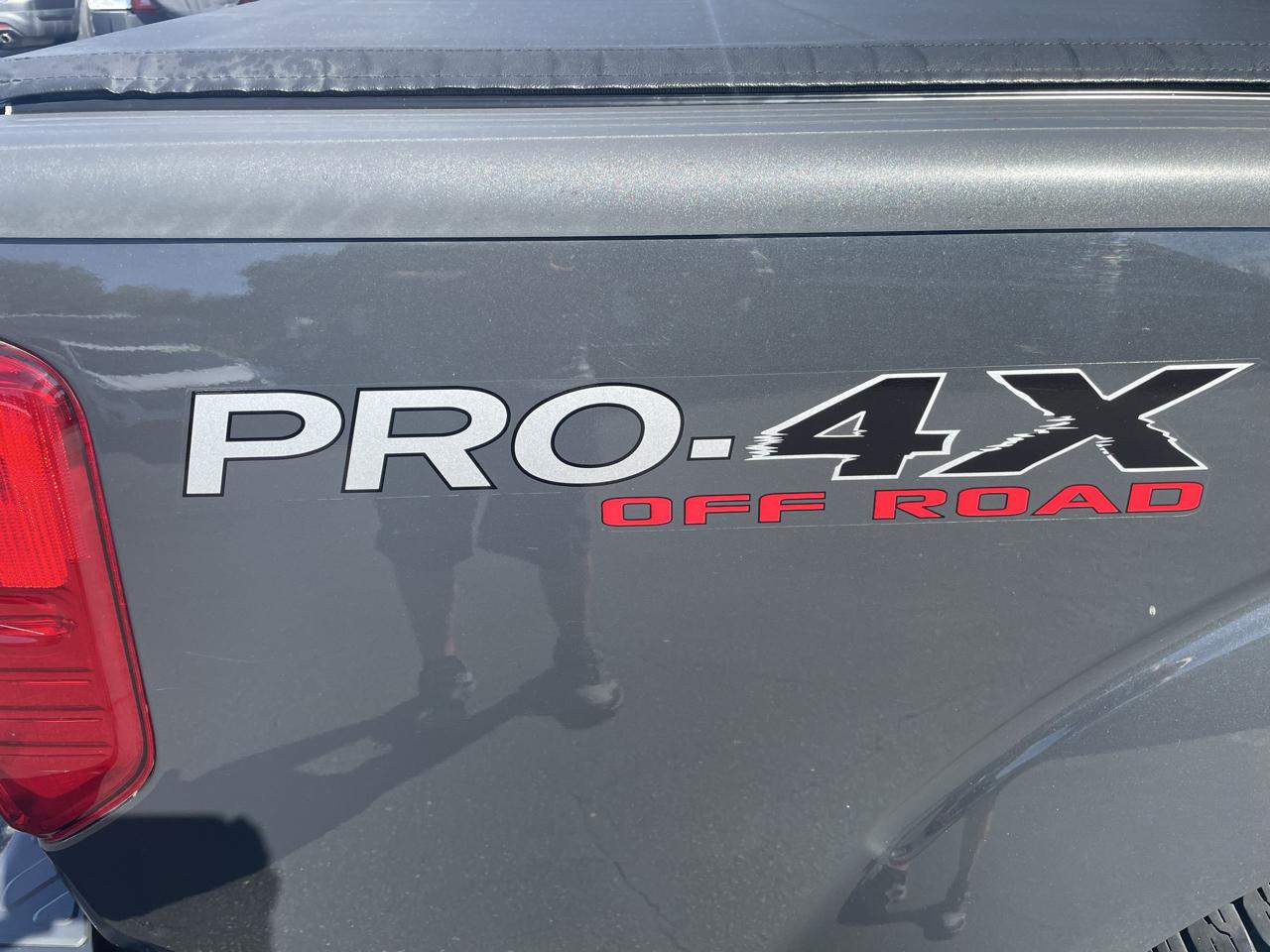 Nissan Frontier photo 24