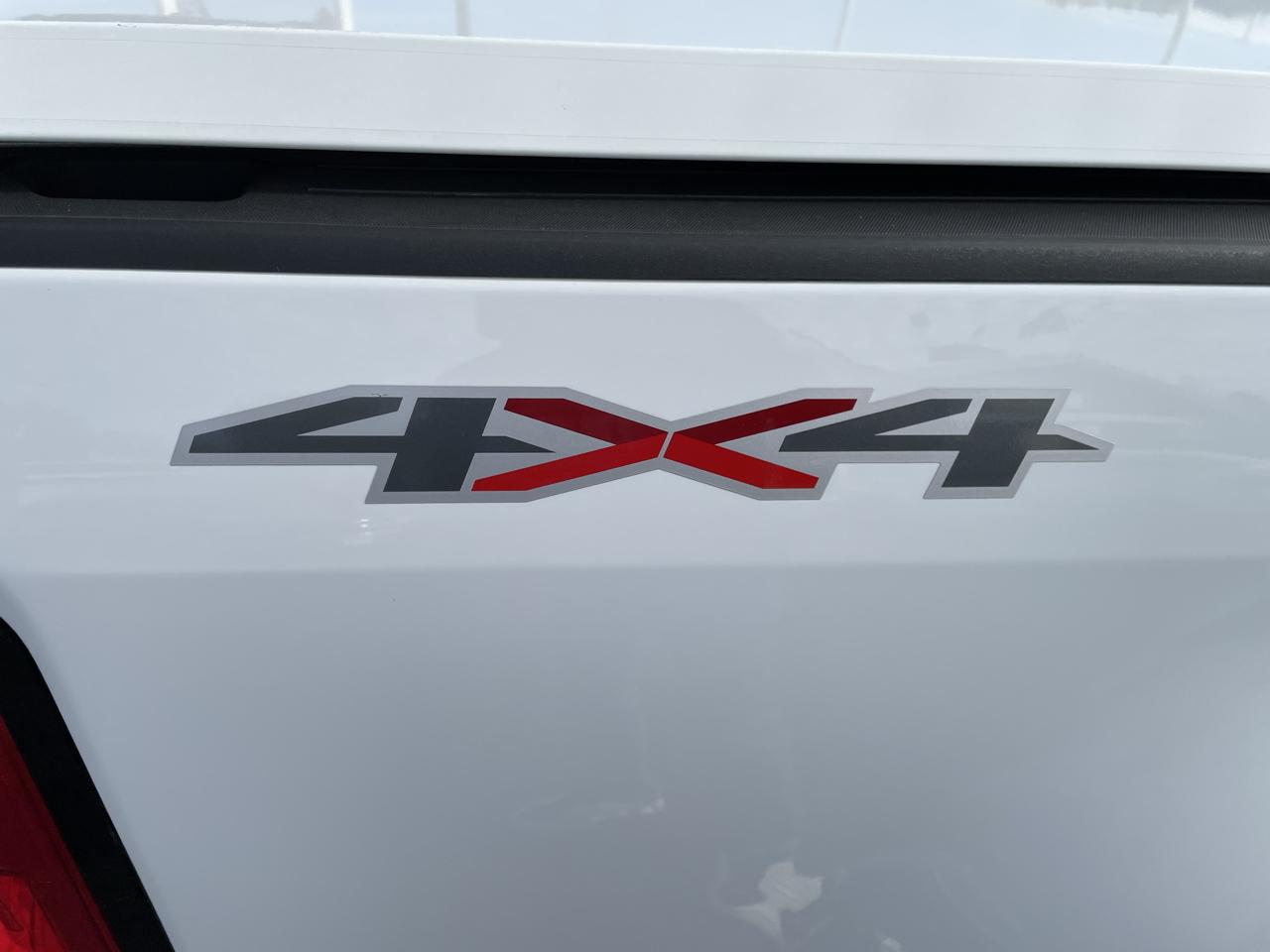 Chevrolet Colorado 4WD Ext Cab 128" LT 2022