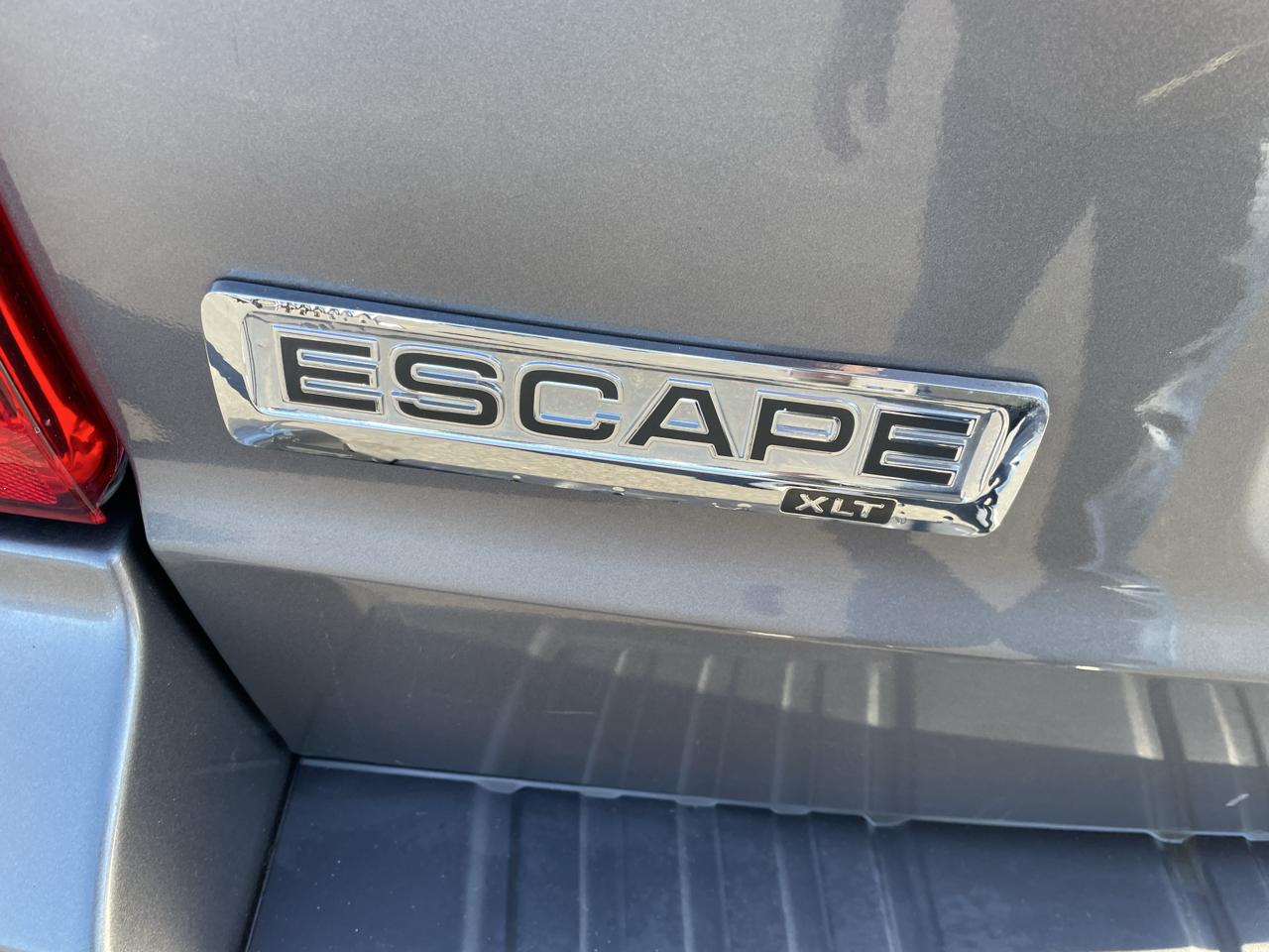 Ford Escape 4WD 4dr XLT 2012