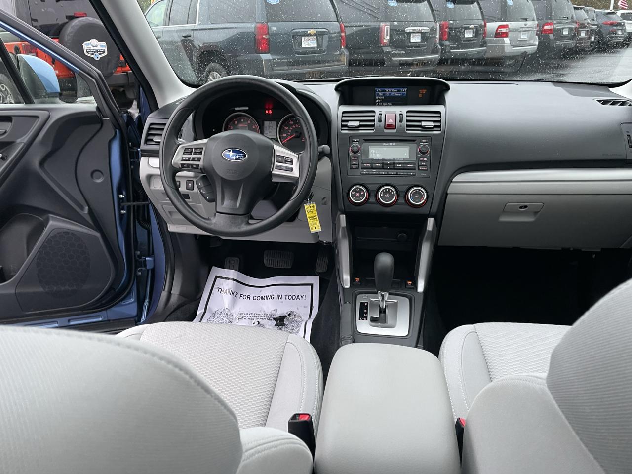 Subaru Forester 4dr CVT 2.5i Premium PZEV 2015