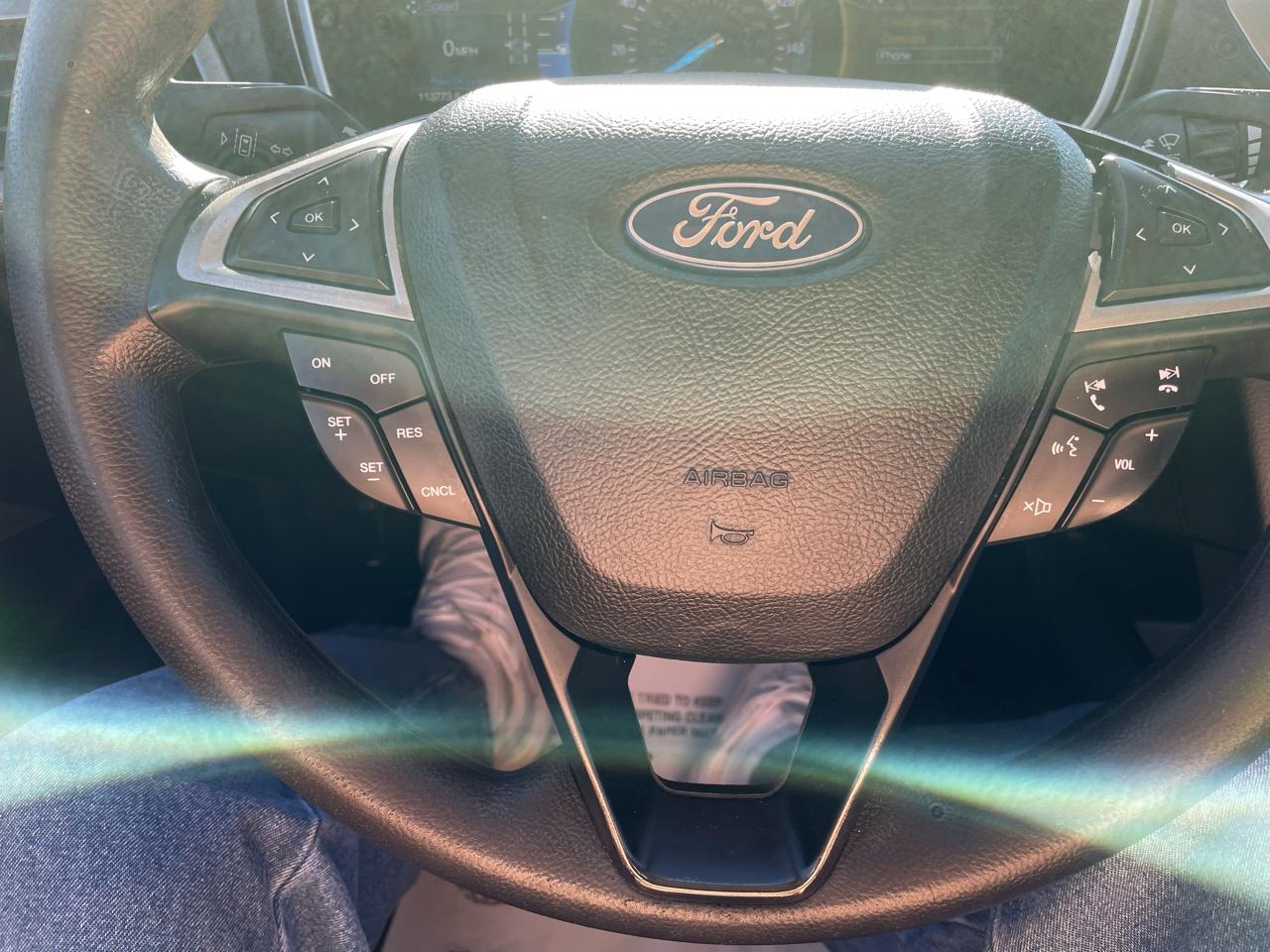 Ford Fusion SE FWD 2019