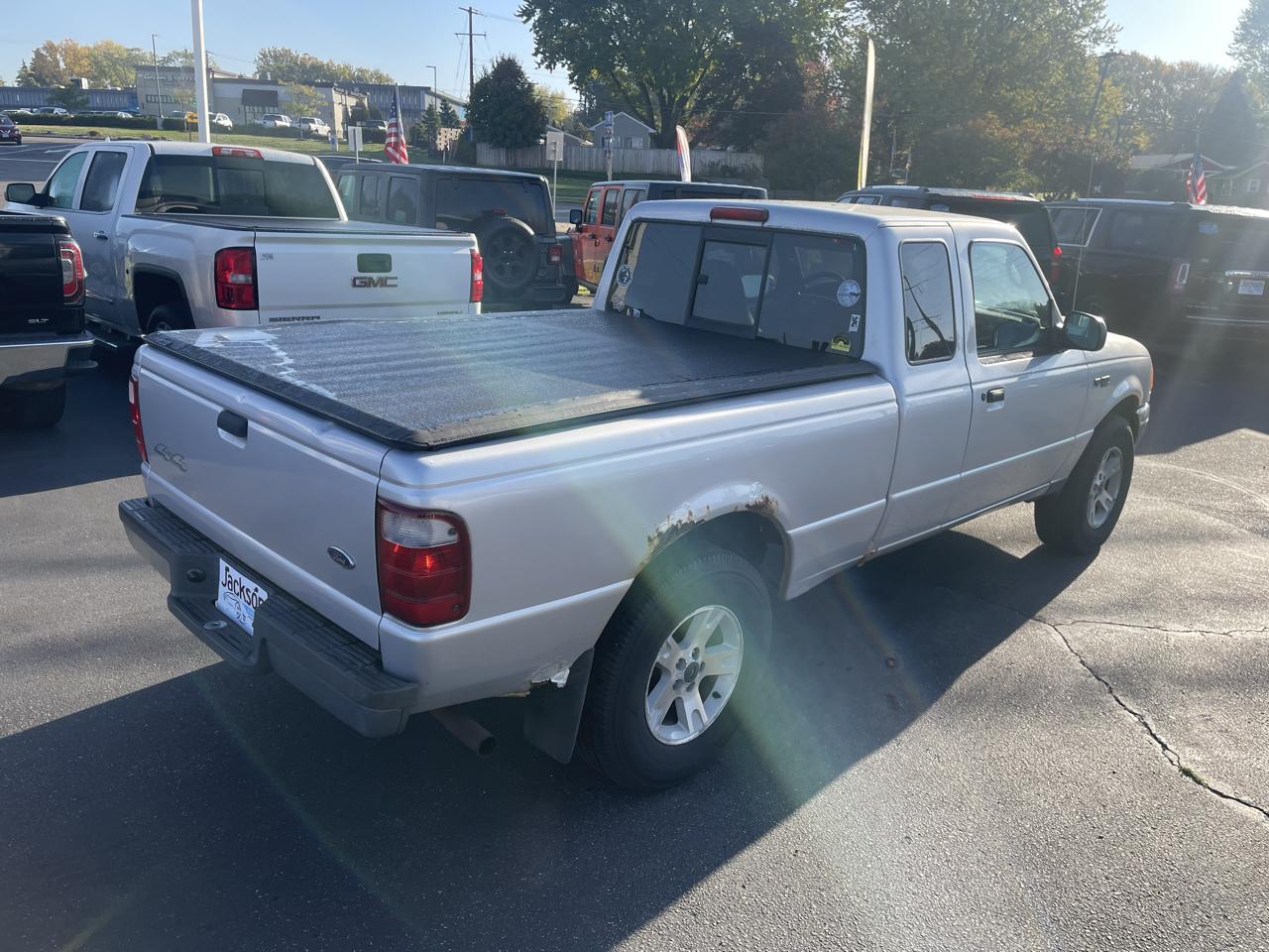 Ford Ranger 2dr Supercab 4.0L XLT Value 4WD 2003