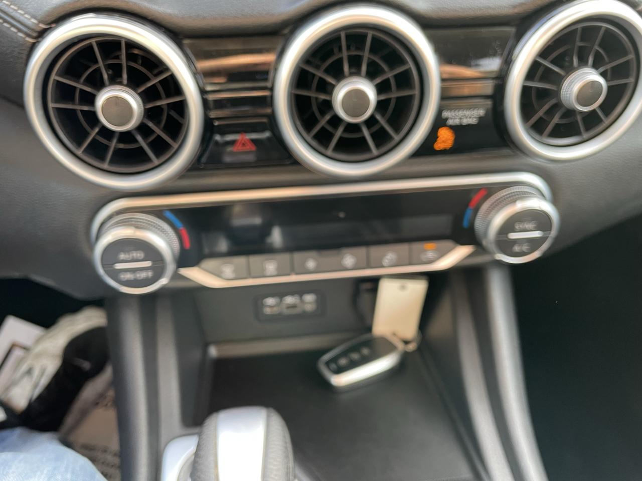 Nissan Sentra SV CVT 2021