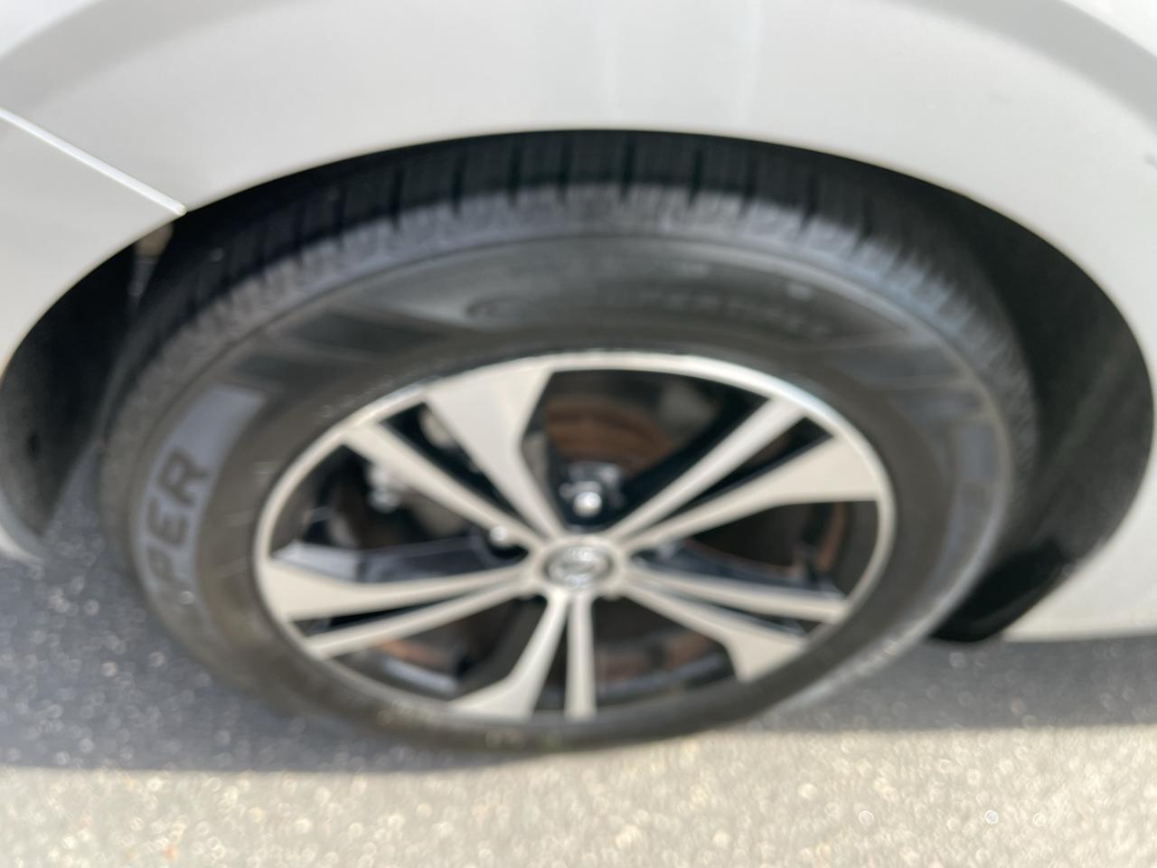 Nissan Sentra SV CVT 2021