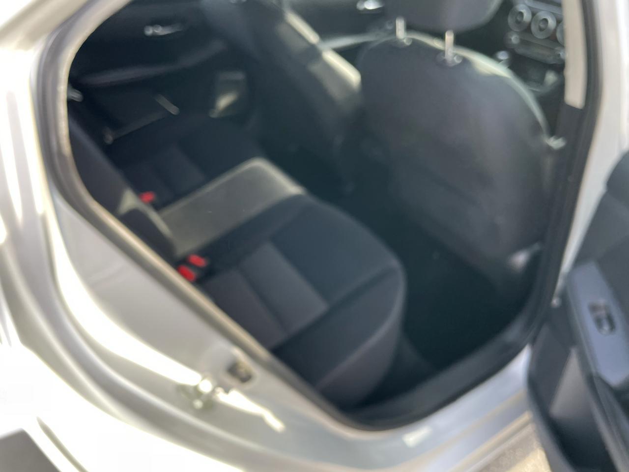 Nissan Sentra SV CVT 2021
