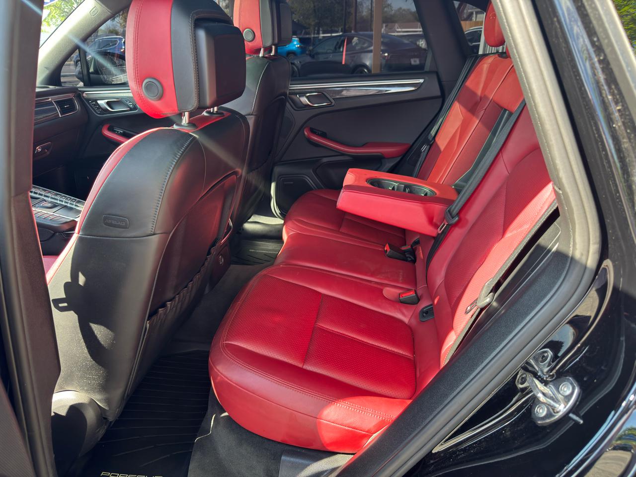 Porsche Macan GTS AWD 2017