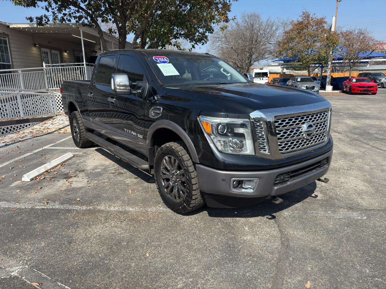 Nissan Titan XD 4WD Crew Cab Platinum Reserve Diesel 2016