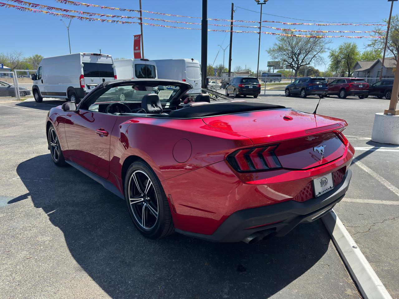 Ford Mustang EcoBoost Convertible 2024