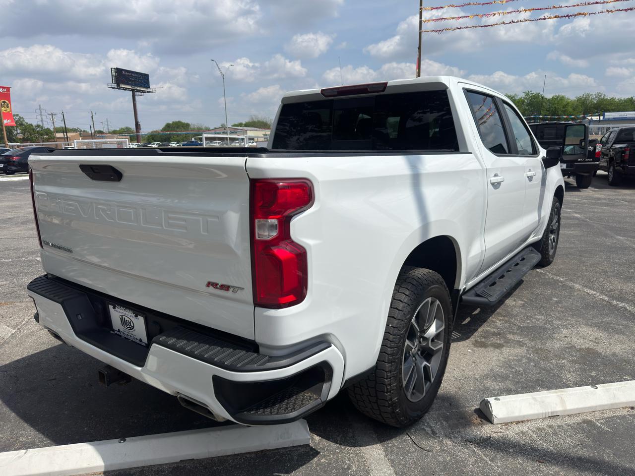 Chevrolet Silverado 1500 4WD Crew Cab 147" RST 2020