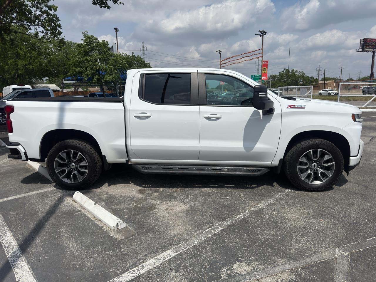 Chevrolet Silverado 1500 4WD Crew Cab 147" RST 2020