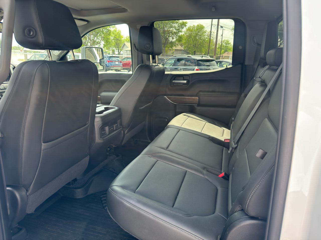 Chevrolet Silverado 1500 4WD Crew Cab 147" RST 2020