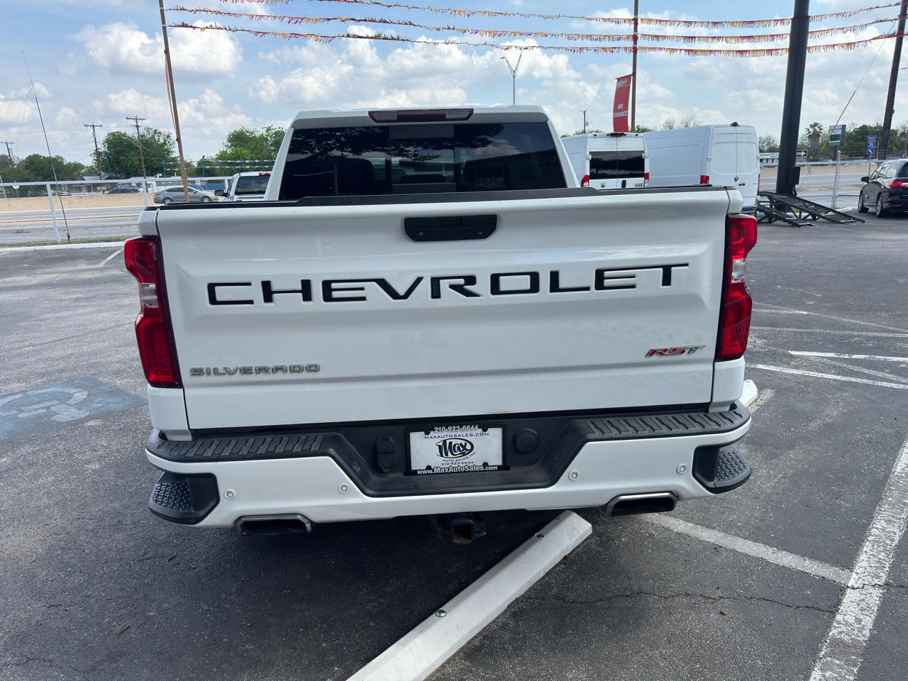 Chevrolet Silverado 1500 4WD Crew Cab 147" RST 2020