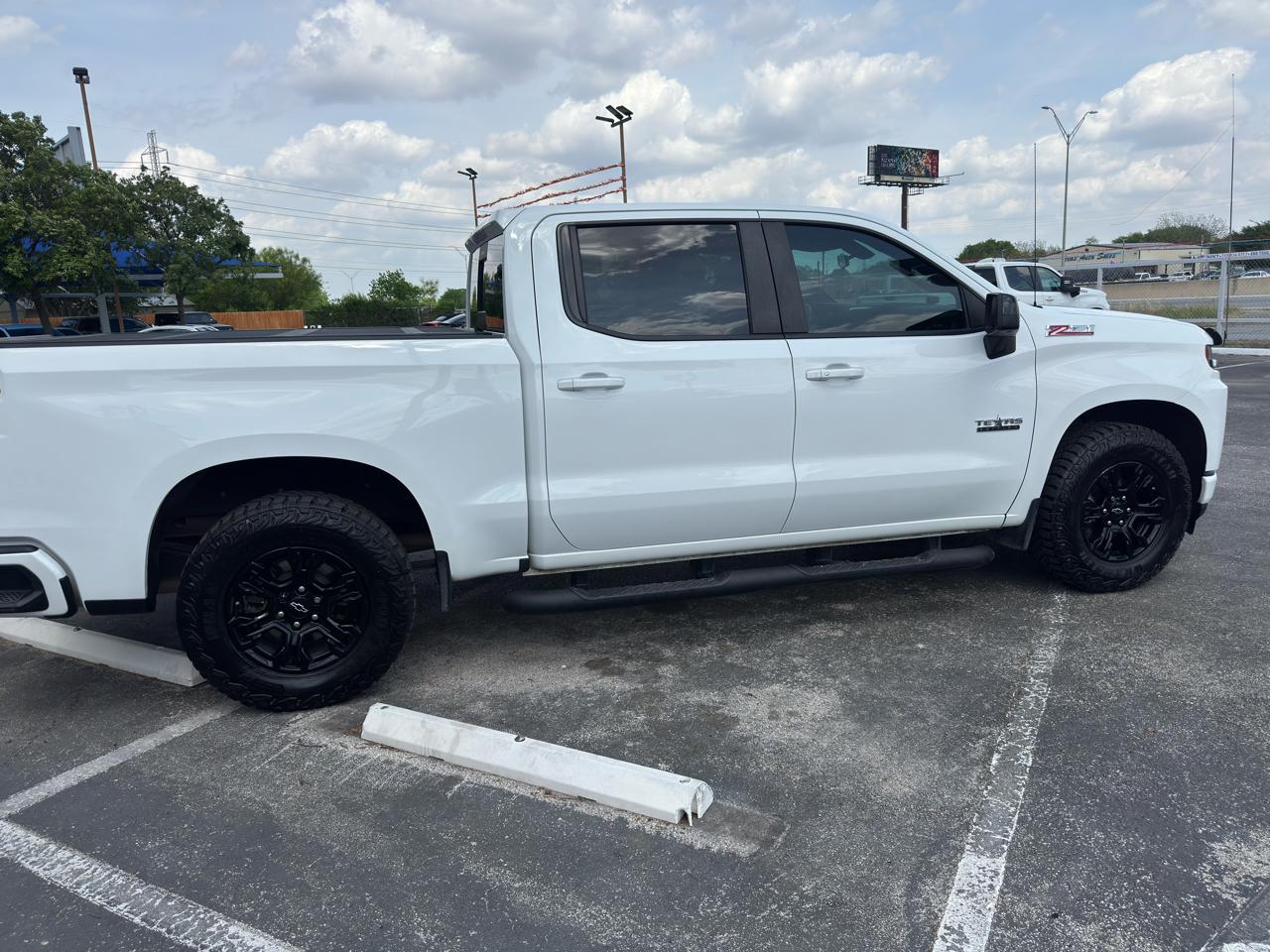 Chevrolet Silverado 1500 4WD Crew Cab 147" RST 2020