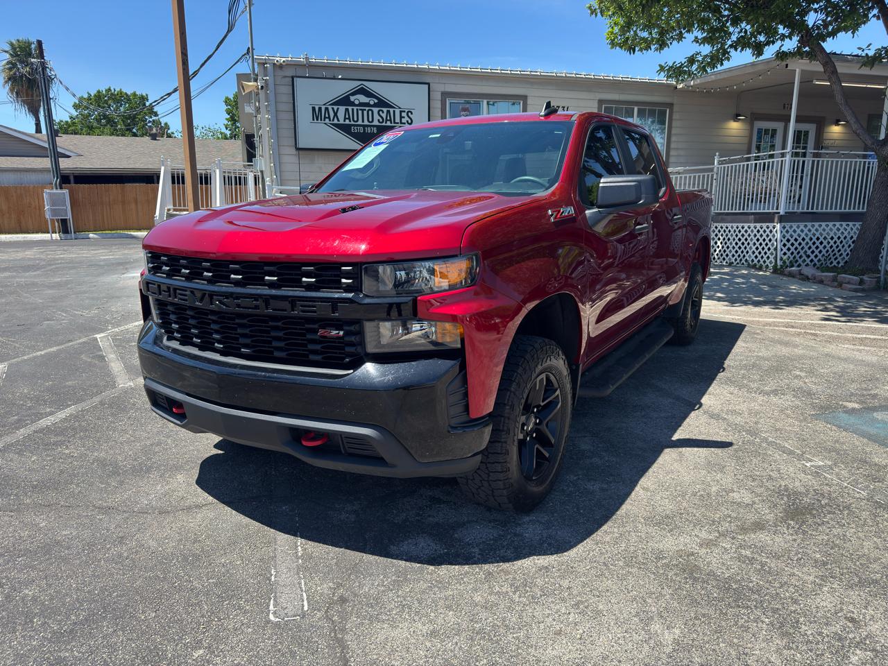 Chevrolet Silverado 1500 4WD Crew Cab 147" Custom Trail Boss 2021