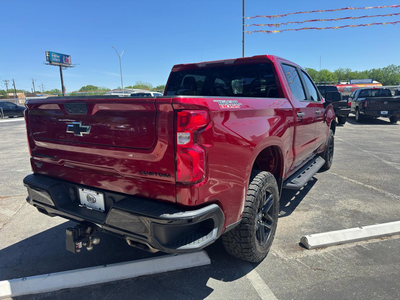 Chevrolet Silverado 1500 4WD Crew Cab 147" Custom Trail Boss 2021