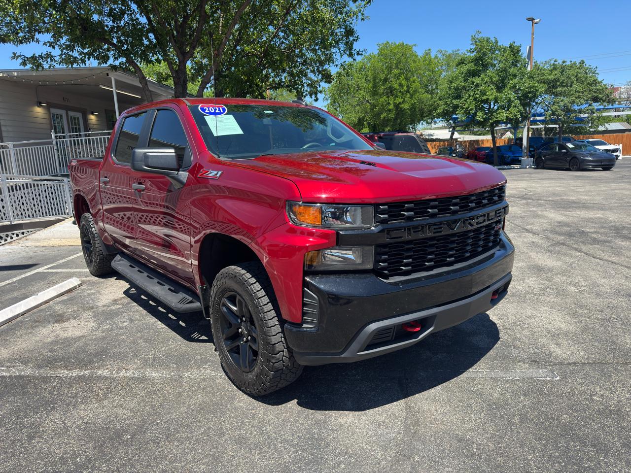 Chevrolet Silverado 1500 4WD Crew Cab 147" Custom Trail Boss 2021