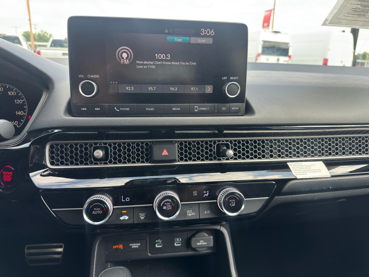 Honda Civic Sedan Sport CVT 2025