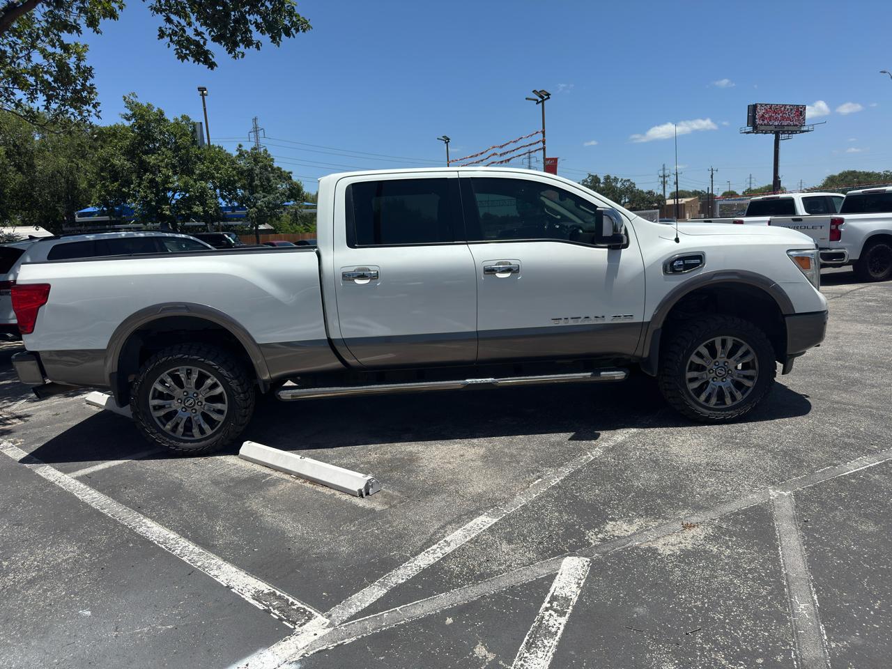 Nissan Titan XD 4WD Crew Cab Platinum Reserve Diesel 2016