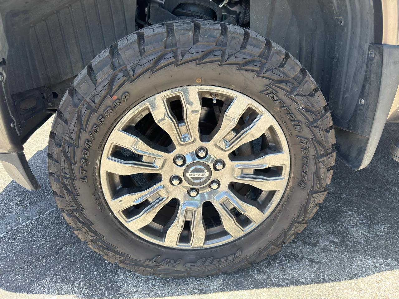 Nissan Titan XD 4WD Crew Cab Platinum Reserve Diesel 2016