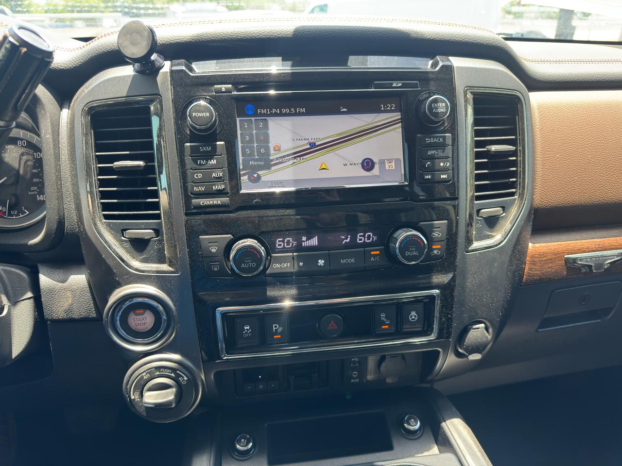 Nissan Titan XD 4WD Crew Cab Platinum Reserve Diesel 2016