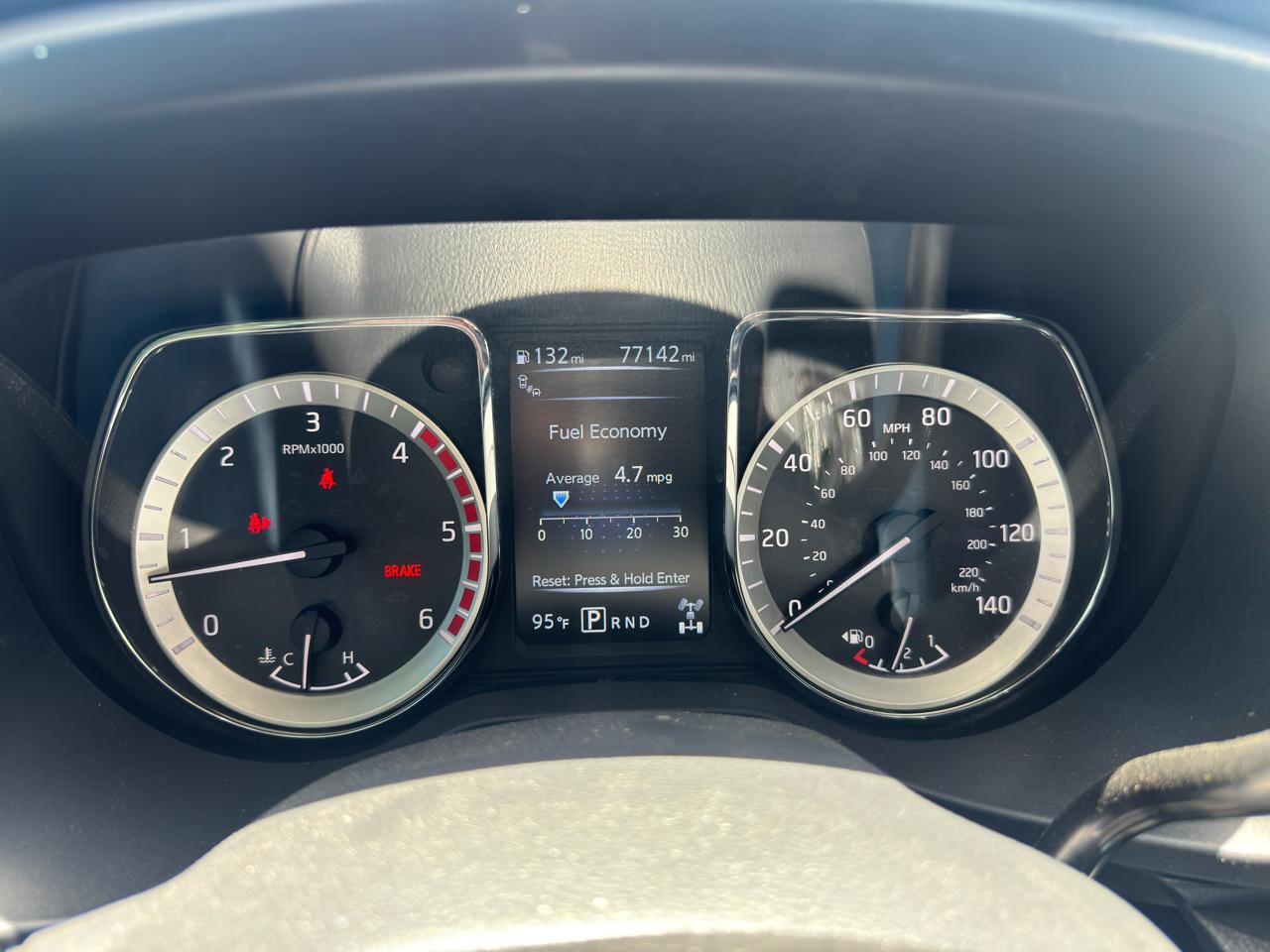 Nissan Titan XD 4WD Crew Cab Platinum Reserve Diesel 2016