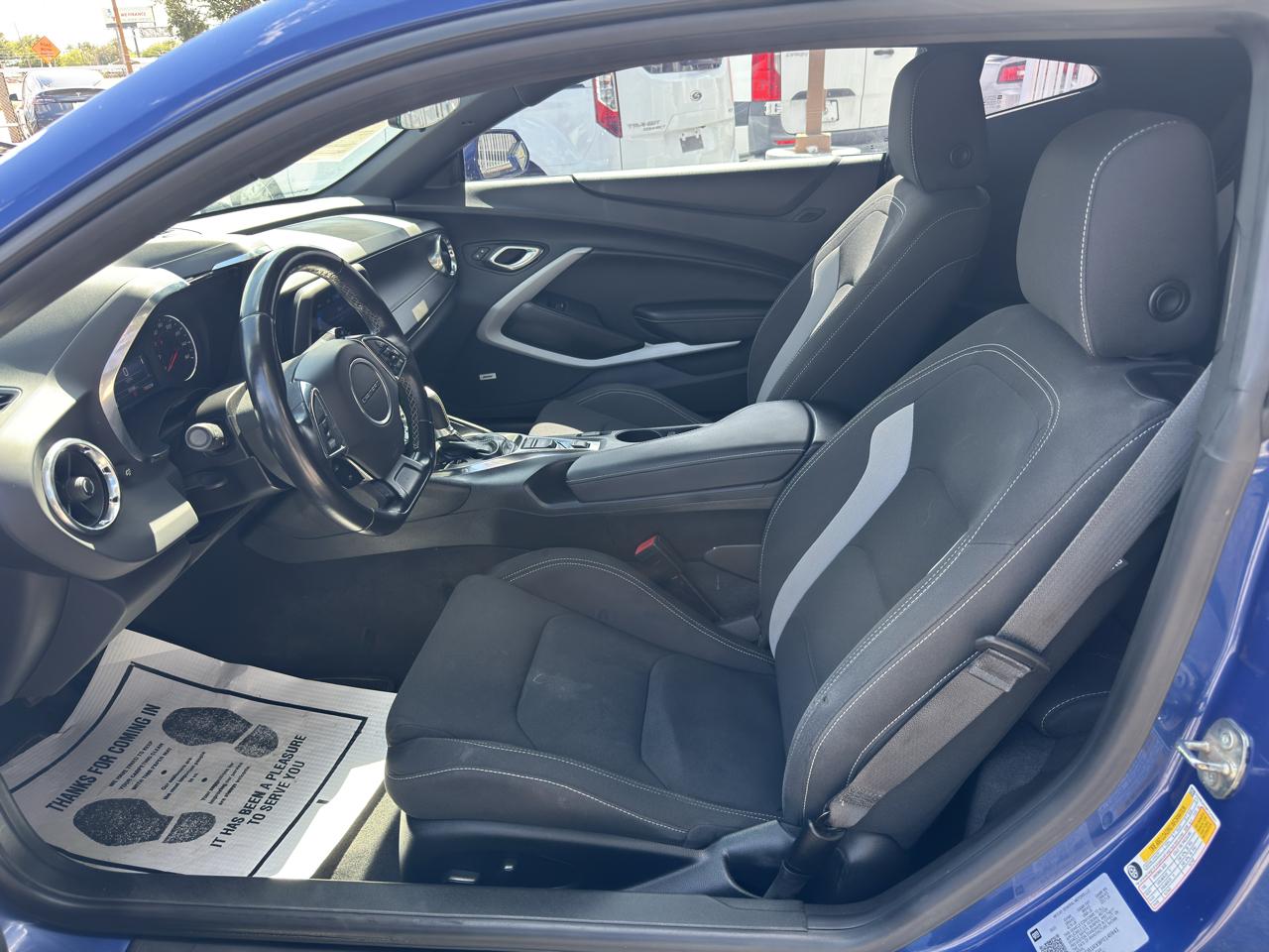 Chevrolet Camaro 2dr Cpe 1LT 2023