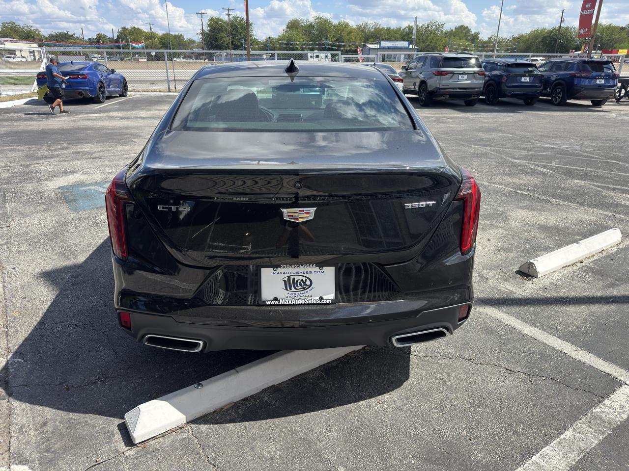 Cadillac CT4 4dr Sdn Premium Luxury 2023