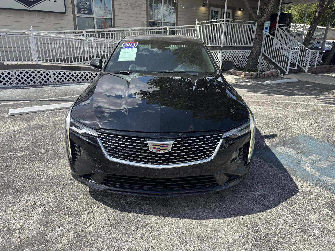 Cadillac CT4 4dr Sdn Premium Luxury 2023