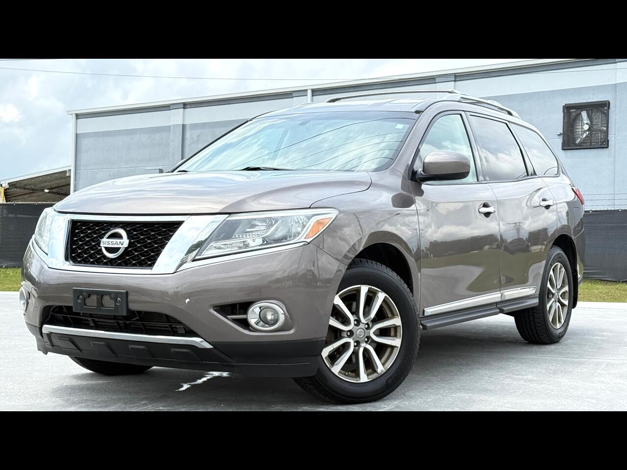 2013 Nissan Pathfinder SV