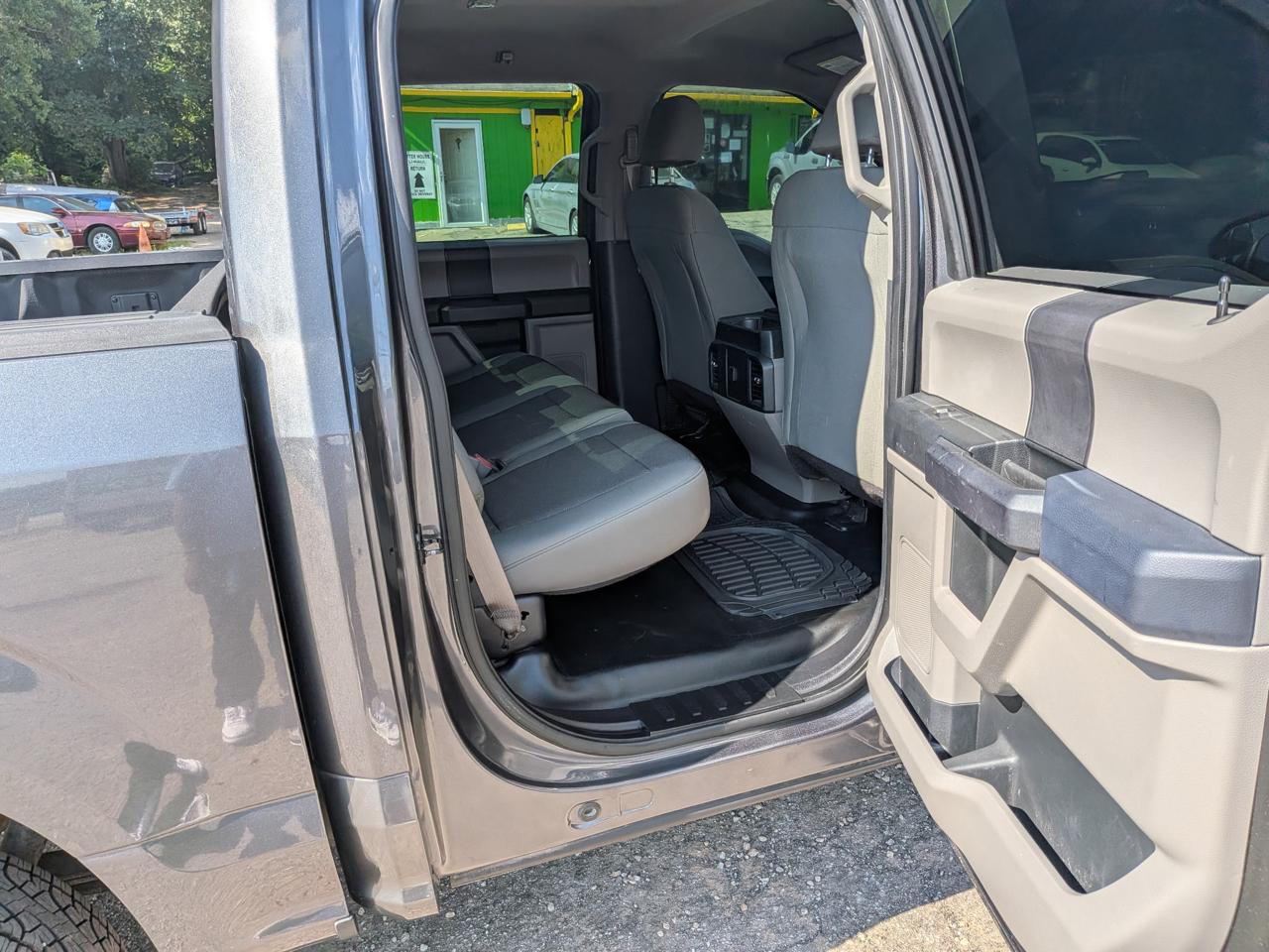 Ford F-150 Lariat SuperCrew 5.5-ft. Bed 4WD 2016