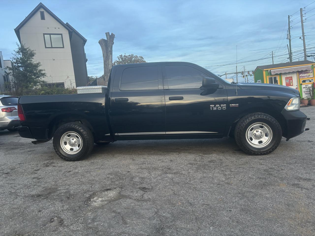 RAM 1500 SSV Crew Cab SWB 4WD 2016
