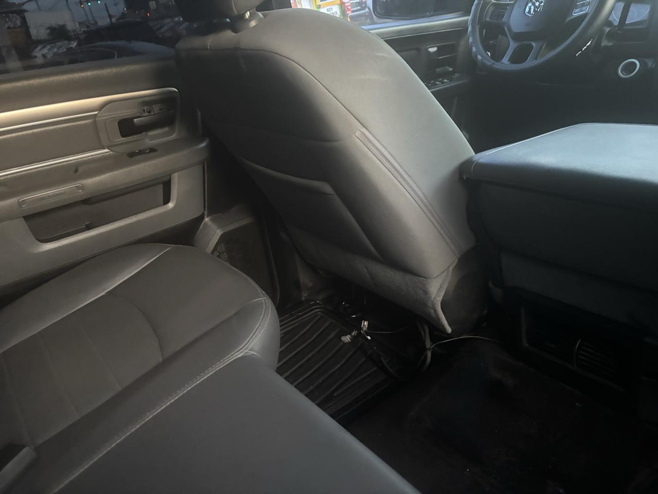 RAM 1500 SSV Crew Cab SWB 4WD 2016