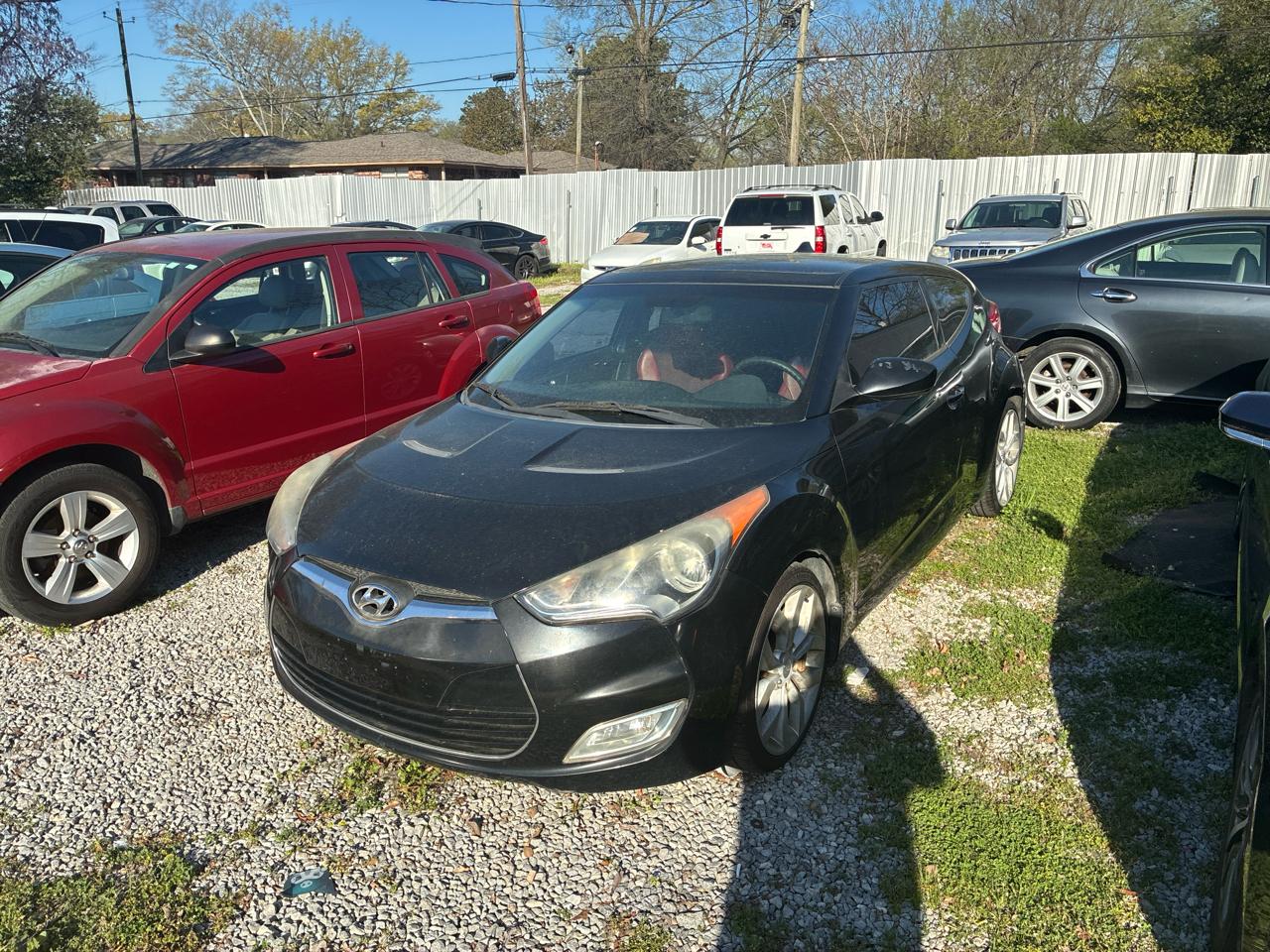 Hyundai Veloster Base 2012
