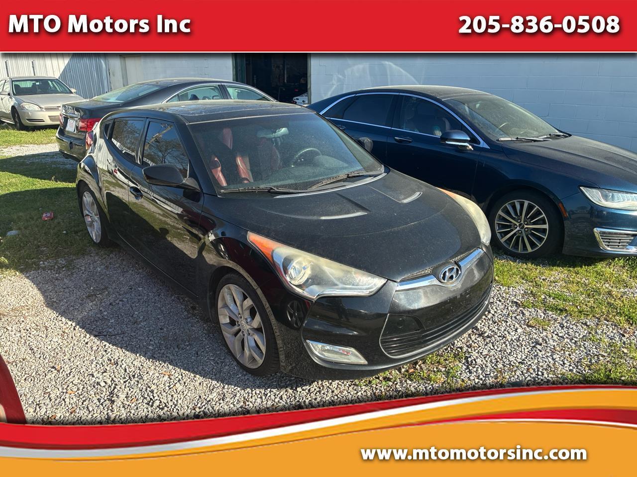 Hyundai Veloster Base 2012