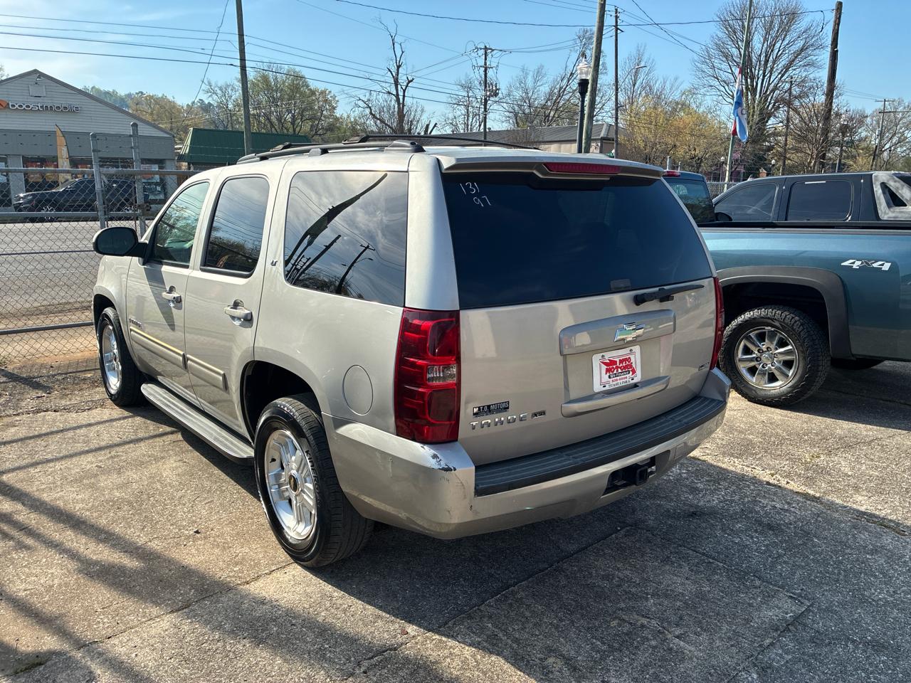 Chevrolet Tahoe LT1 2WD 2009