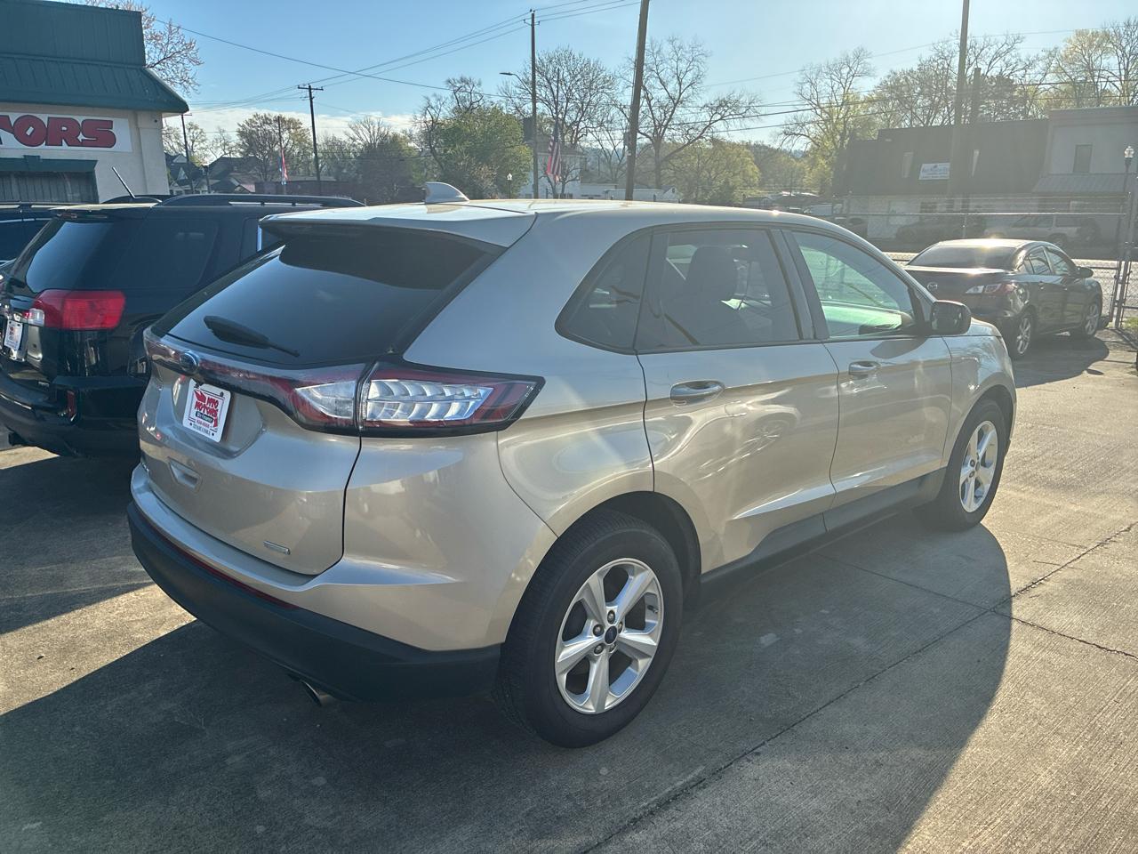 Ford Edge SE FWD 2017