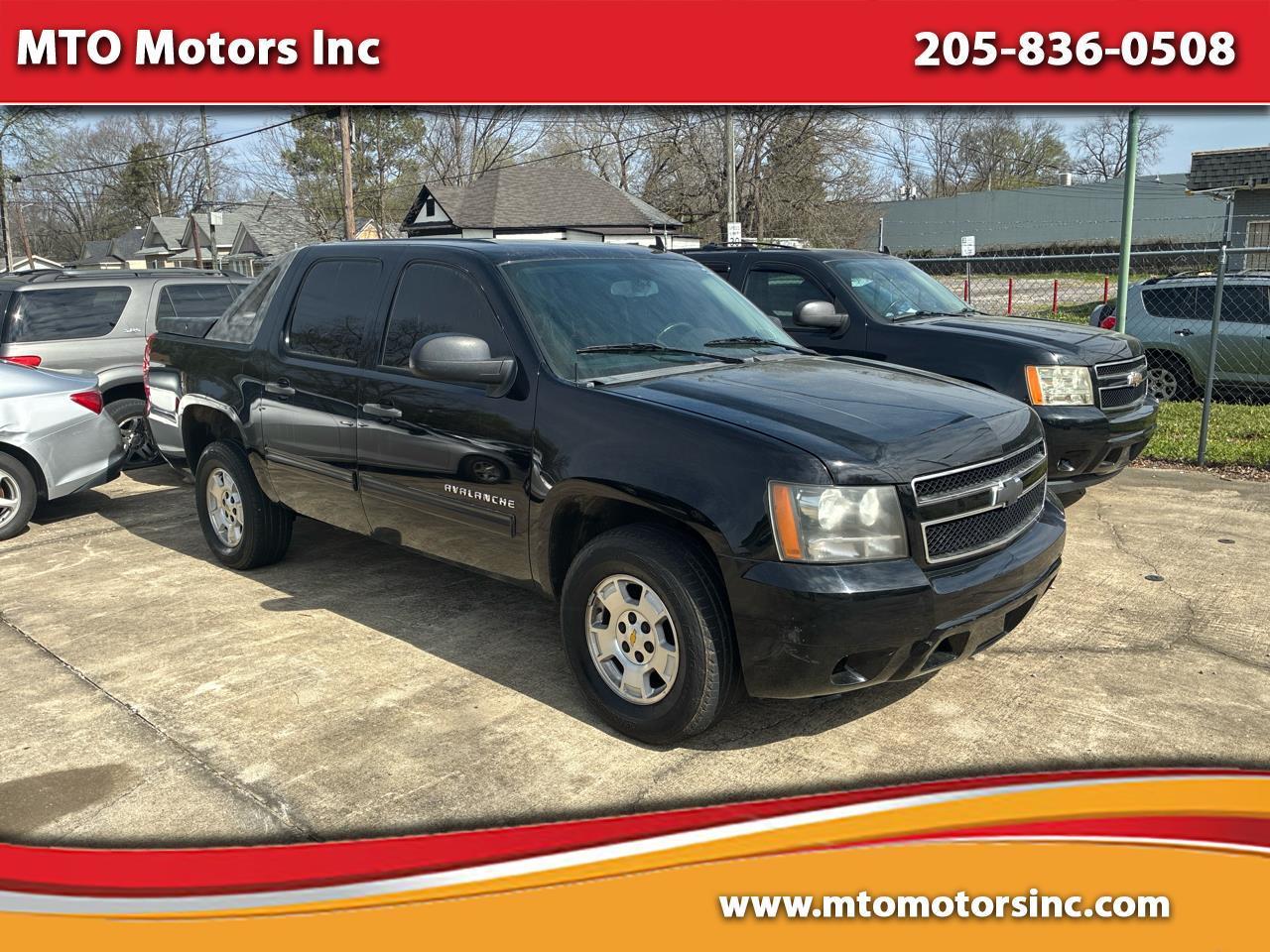 2010 Chevrolet Avalanche LS 2WD